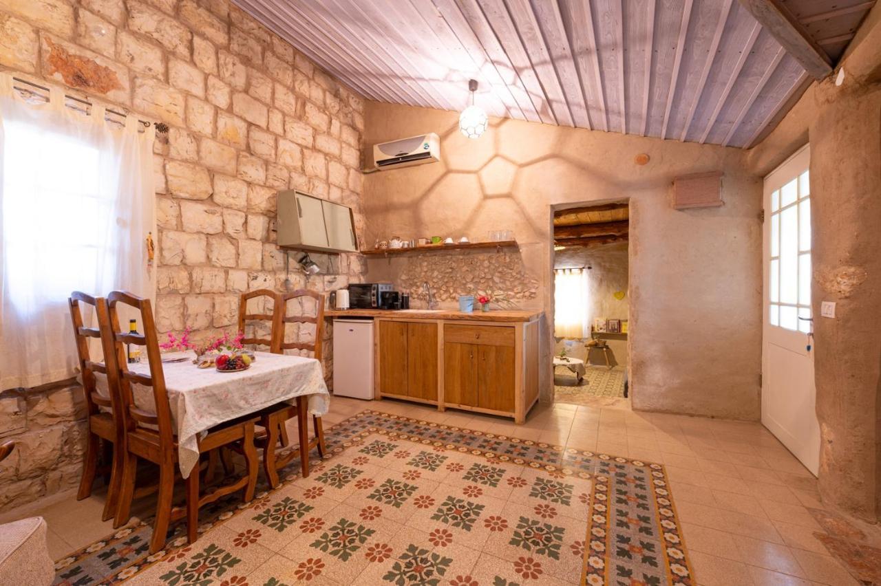 Hemdatya Stone Suites In The Galilee Ilaniya Екстер'єр фото