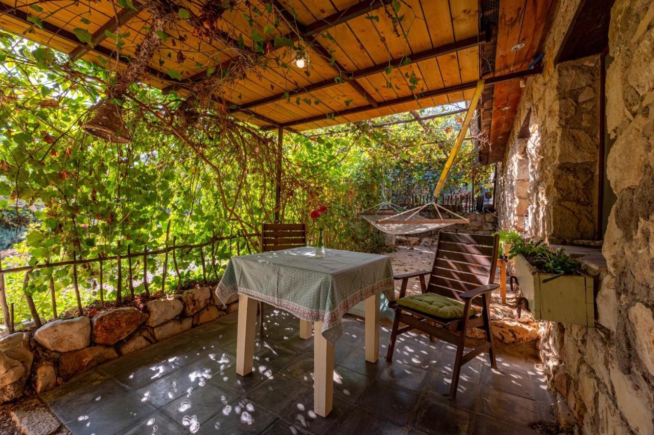 Hemdatya Stone Suites In The Galilee Ilaniya Екстер'єр фото